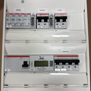 Færdigmonteret eltavle til 6 KW varmepumpe og kompakt unit.